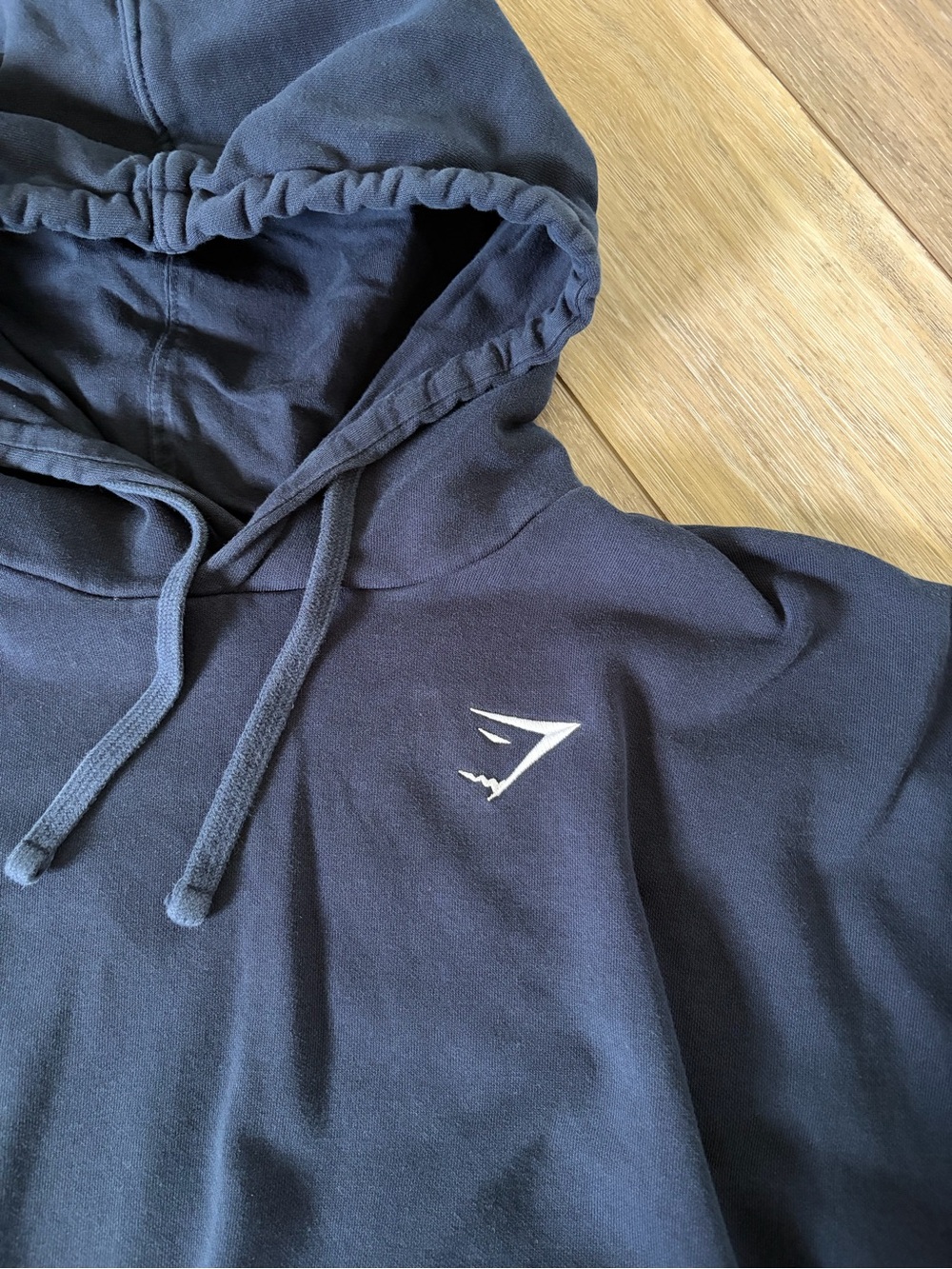 Gymshark Crest Oversized Hoodie - Picture 3 of 5